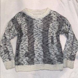 Sweater. In perfect condition